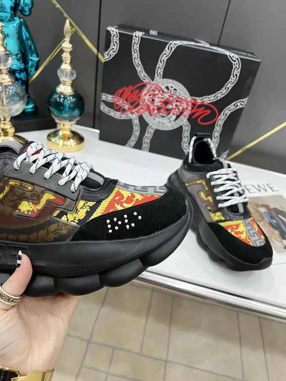 Versace Shoe 